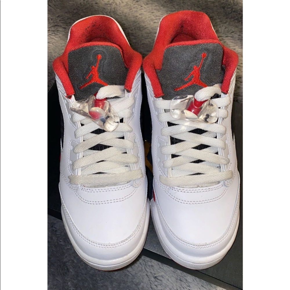 Jordan Retro 5 Lows size 6 youth